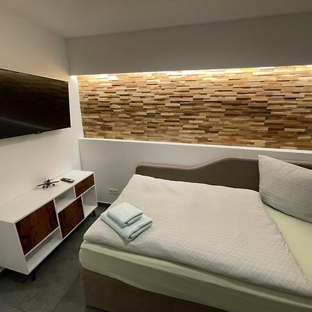 Aviators Guest House - Premium Room Strausberg Ngoại thất bức ảnh